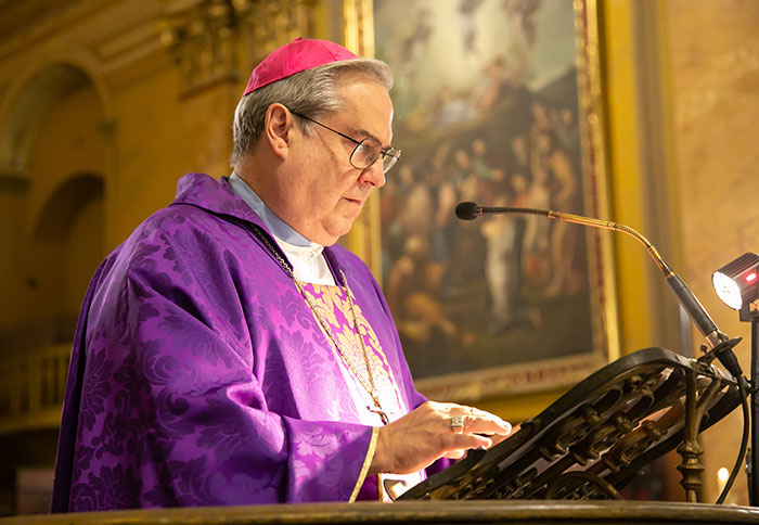 “Seguir apasionadamente acompañando, escuchando, misericordiando, es el desafío”, animó Mons. Rossi